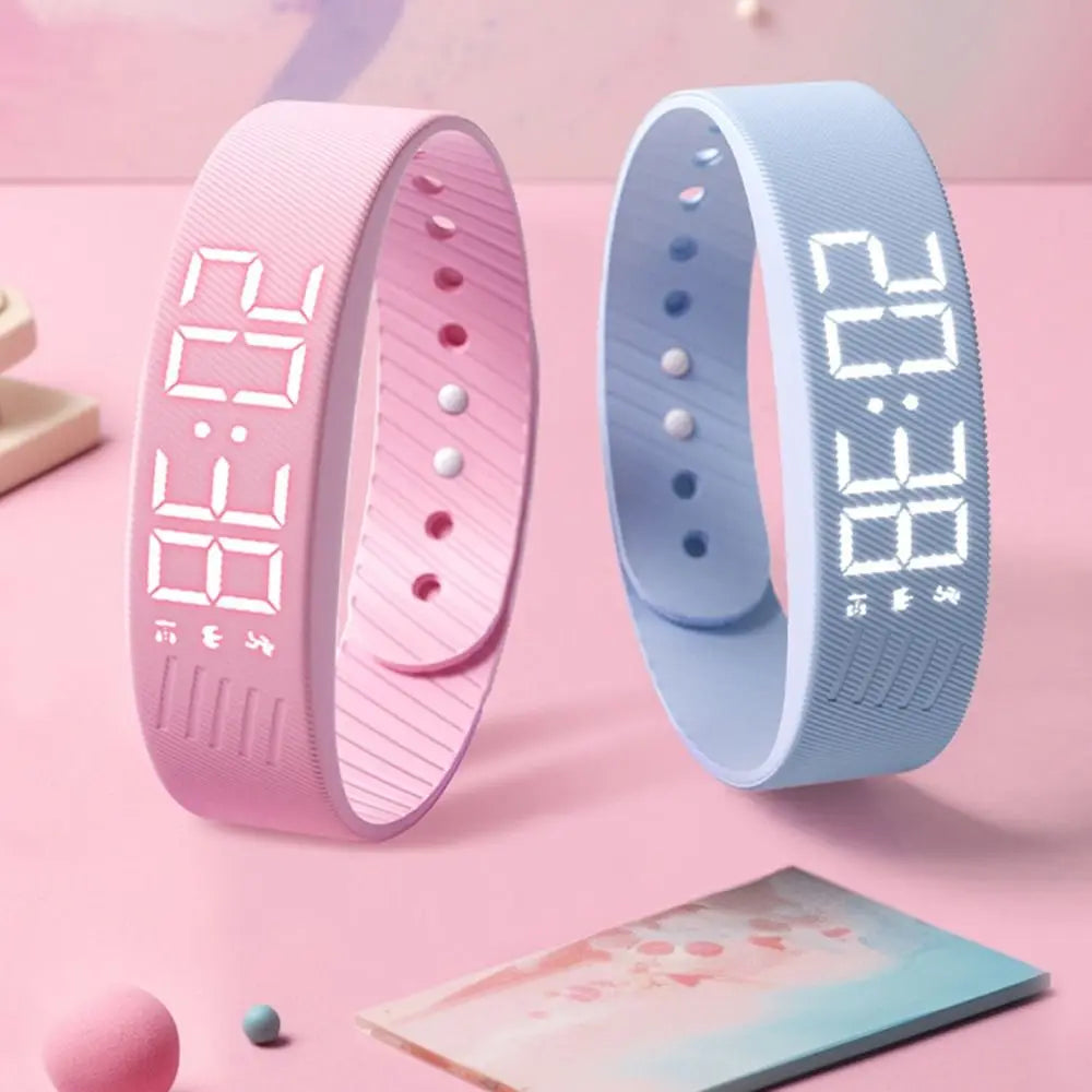 Bracelet Réveil Vibrant LED — Alarme Silencieuse, Podomètre & Waterproof | Novatek Studio