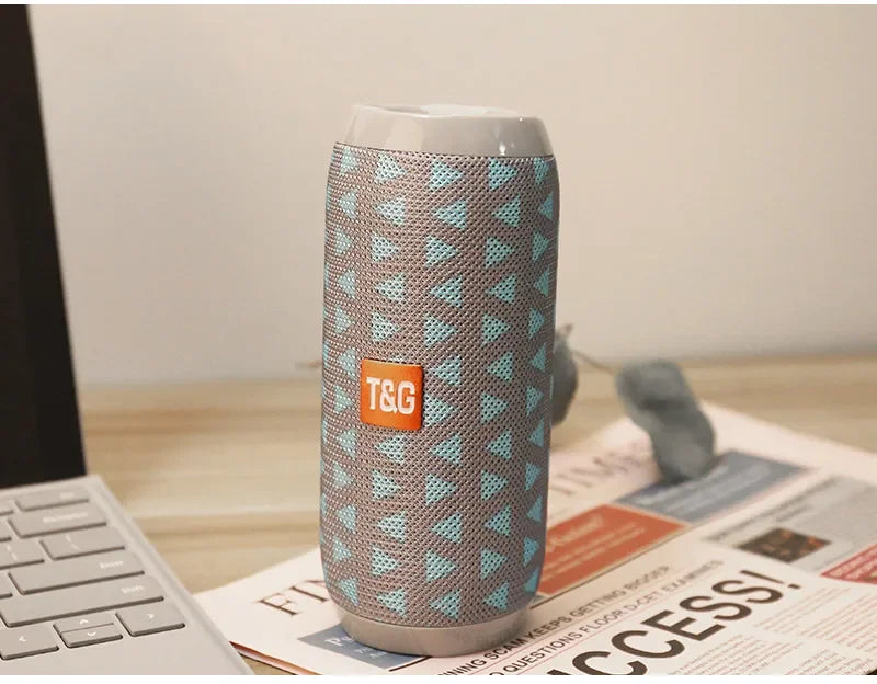 Enceinte Bluetooth Portable T&G — 10W Waterproof IPX5, FM Radio & 10H Autonomie | Novatek Studio