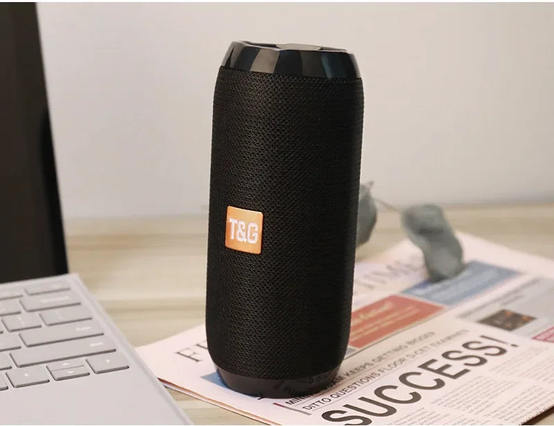 Enceinte Bluetooth Portable T&G — 10W Waterproof IPX5, FM Radio & 10H Autonomie | Novatek Studio