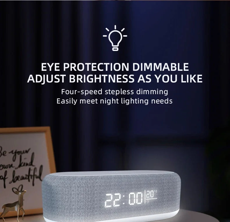 Chargeur Sans Fil 4 en 1 — 15W, Horloge, Lampe Nuit & Thermomètre | Novatek Studio