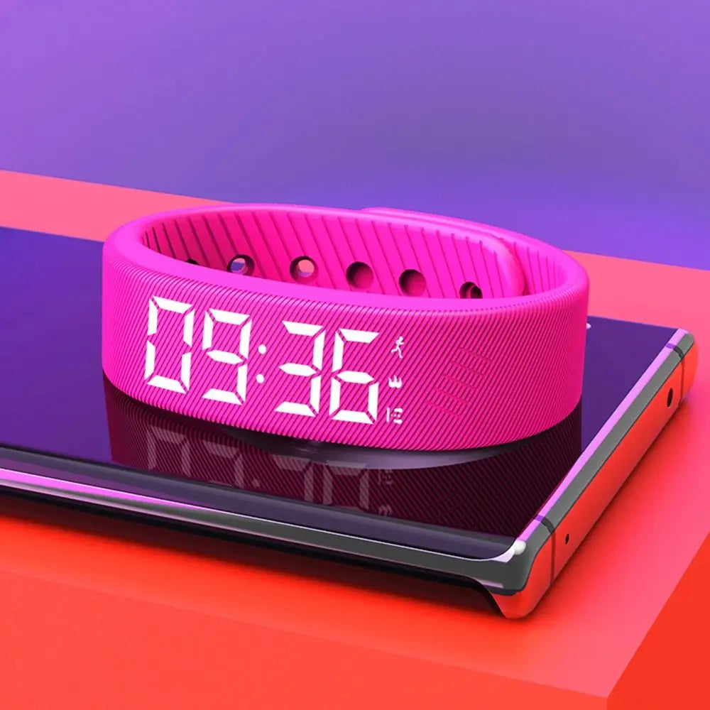 Bracelet Réveil Vibrant LED — Alarme Silencieuse, Podomètre & Waterproof | Novatek Studio